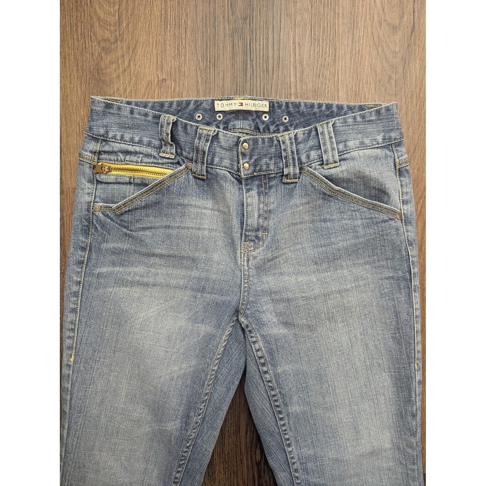 VTG Tommy Hilfiger Jeans Womens 10 Blue Light Wash Straight Zip Pocket Denim Y2K - Picture 3 of 16